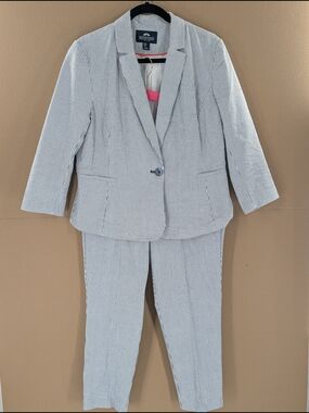 British Khaki Seersucker Pant Suit Set Striped Blue White Preppy Women's 10